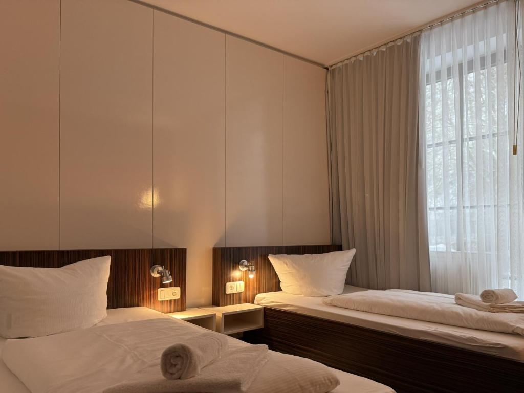 DAS SCHMÖCKWITZ - Resim 7