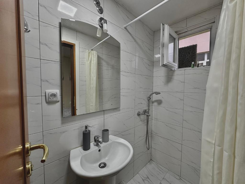 Koupelna v ubytování Vila Veljković - Sobe & apartmani " Ljupče "