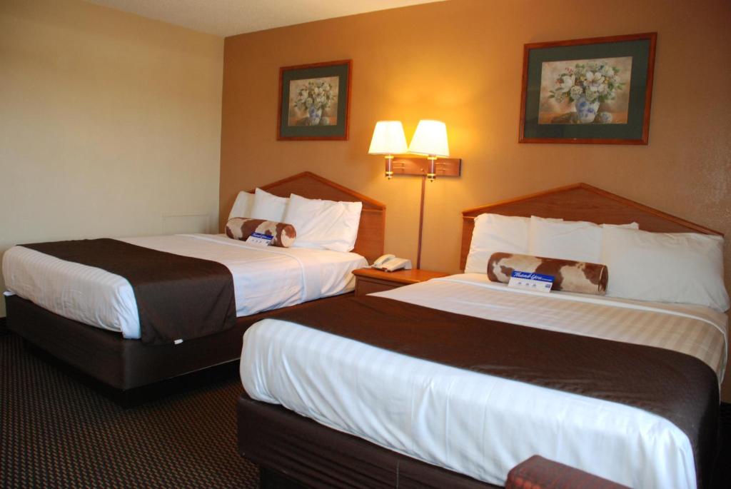 Apple Tree Inn - Doppelzimmer Mit Zwei Doppelbetten - Rauchen