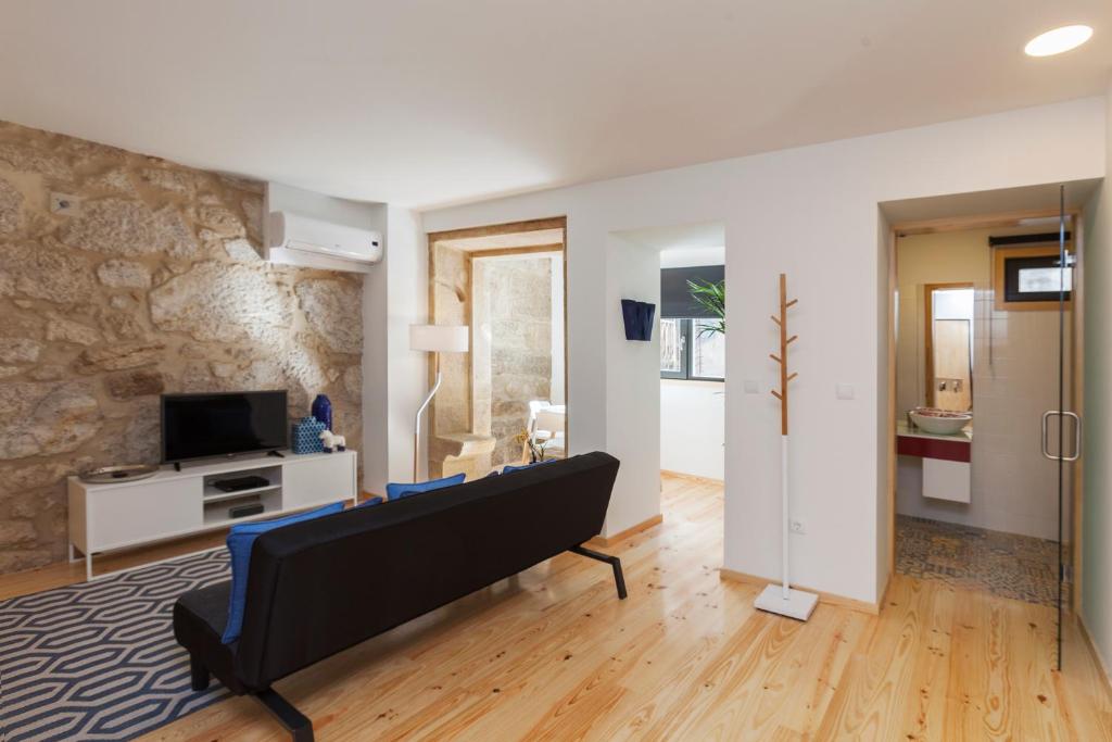 Oporto Local Studios - 1