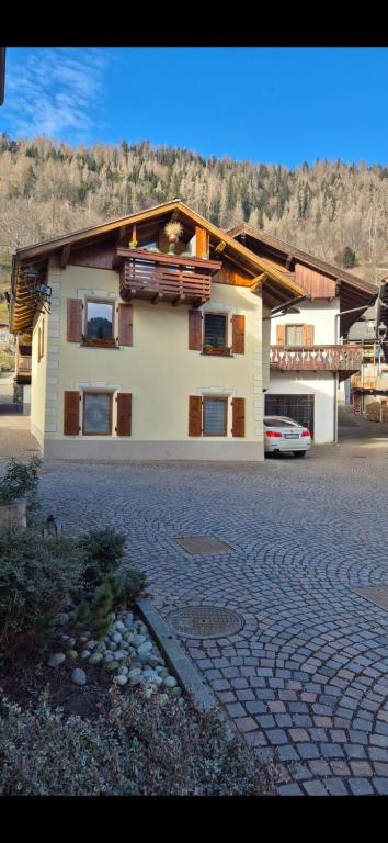 Nespecifikovaný výhled na hory nebo výhled na hory při pohledu z apartmánu