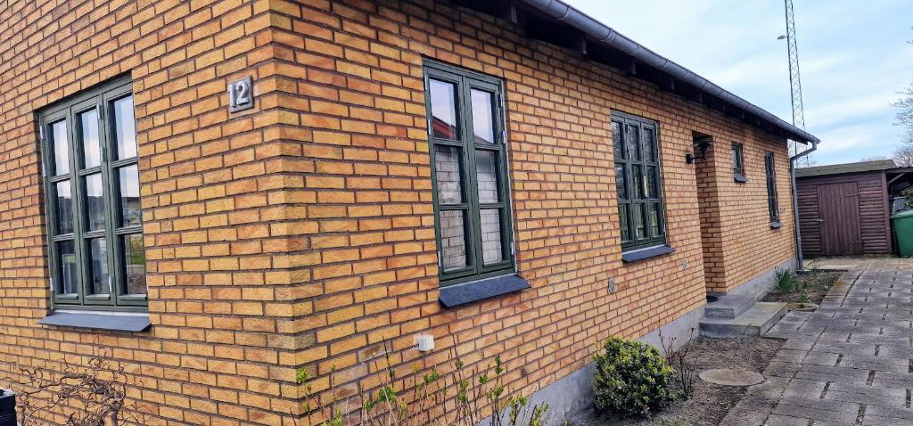 Hoone, kus puhkemaja asub