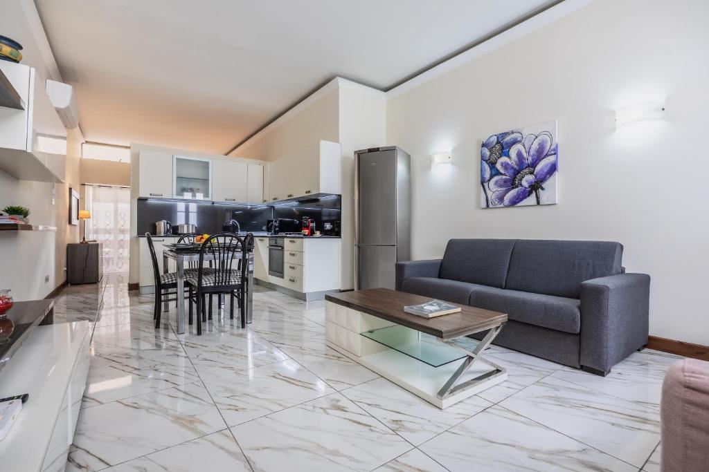 Kuchyň nebo kuchyňský kout v ubytování Seafront apartment in Ta'Xbiex