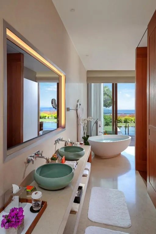Mandarin Junior Suite