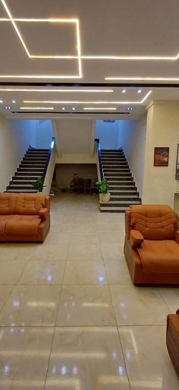 Posezení v ubytování فندق الحسين ElHOSSIN HOTEL