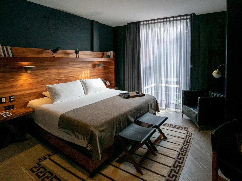 Postel nebo postele na pokoji v ubytování Elena de Cobre, Leon, a Member of Design Hotels