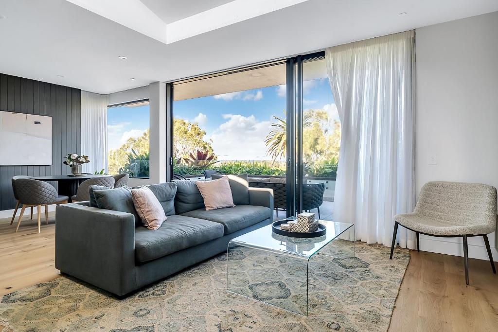 Curated visual reference: Fresh Look at New Penthouse With Ocean Golf Course Views Collaroy Updated Prices