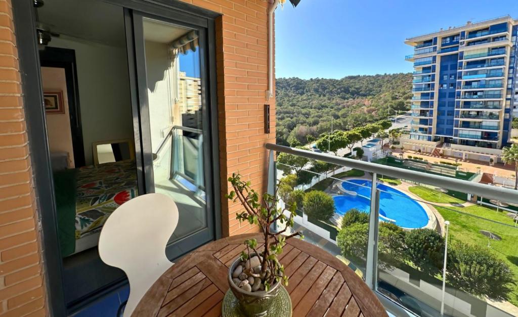 Swimmingpoolen hos eller tæt på TorreAguiló Urbanización con Piscina Gym y Padel