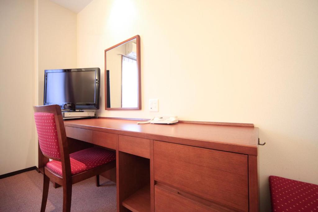 Vessel Hotel Higashi Hiroshima - Chambre Double Avec Lit D'Appoint - Fumeurs