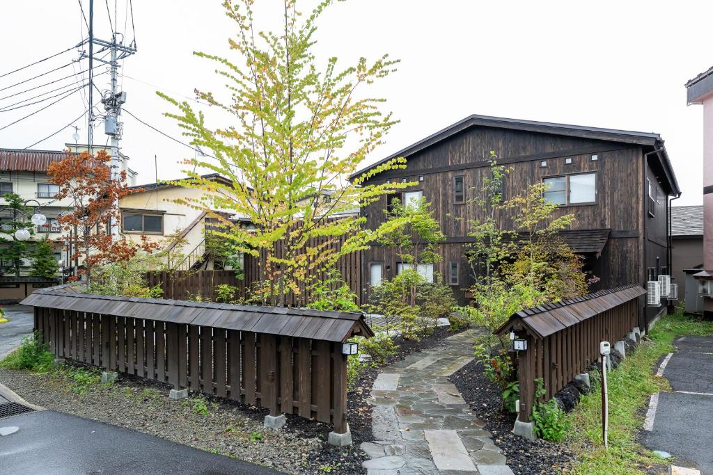 Budova, kde se ryokan nachází