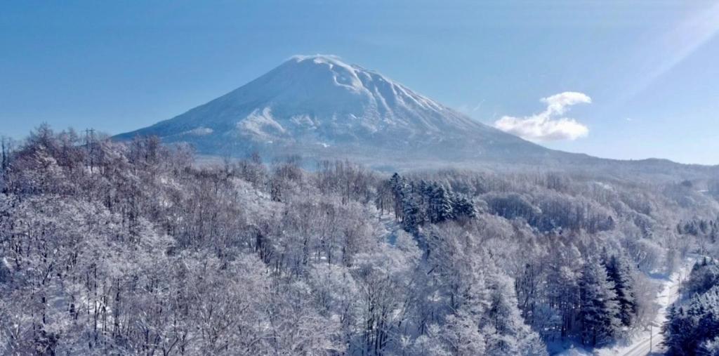 山景或從小木屋拍的山景