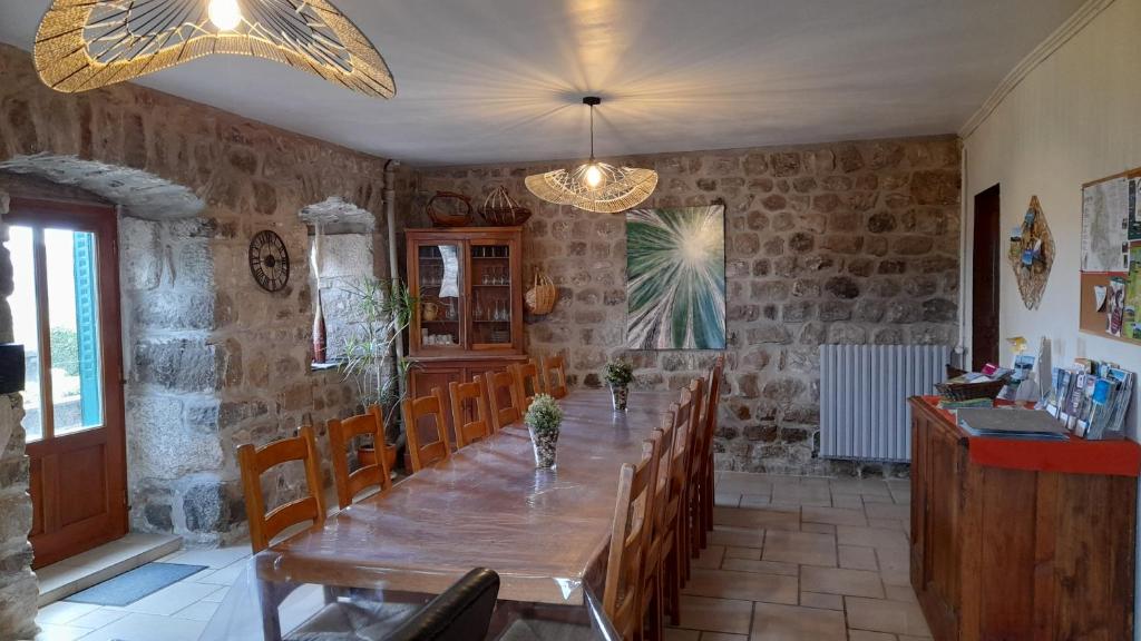 Fotografie z fotogalerie ubytování Les Chambres d'Hôtes Le Triskèle v destinaci Rochepaule