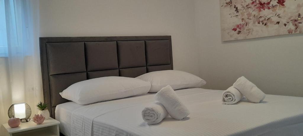 Apartments Angie - 15