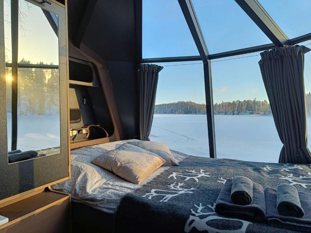 AuroraHut Pytkyn Iglu