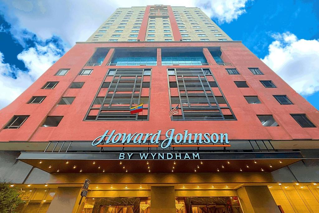 Howard Johnson By Wyndham Kuala Lumpur 118 در کوالالامپور