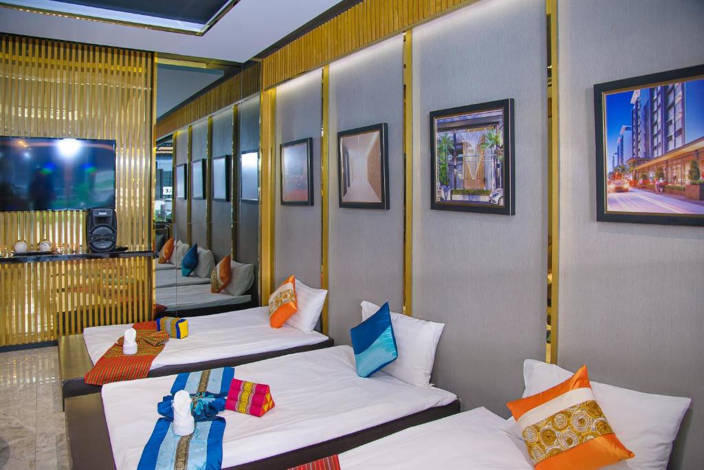 Posezení v ubytování O2 Luxury Hotel