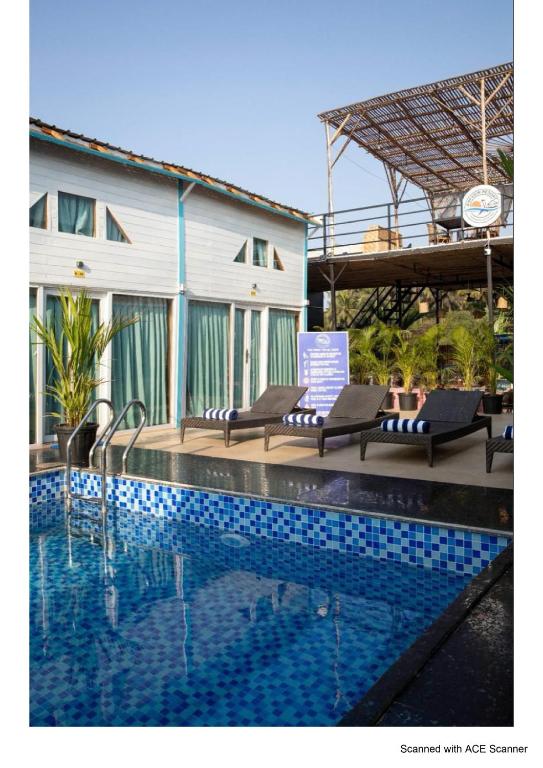 Bazén v ubytování Bayview Cottage Pool nebo v jeho okolí