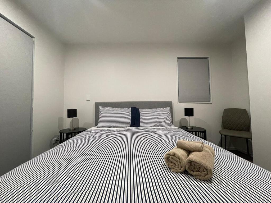 Luxury 2 Bed Near ARA, Stadium and CBD With Parking - Resim 25