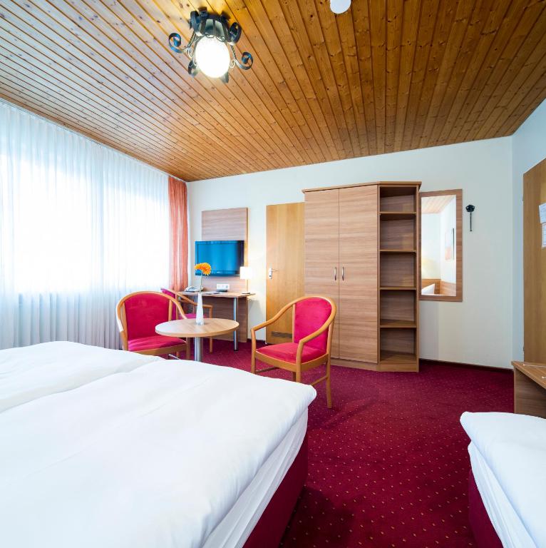 Nürnberger Trichter Family-Business Hotel Garni - Resim 32