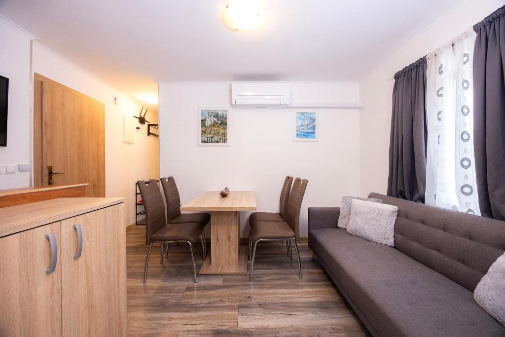 Posezení v ubytování Grom Ribno Apartments