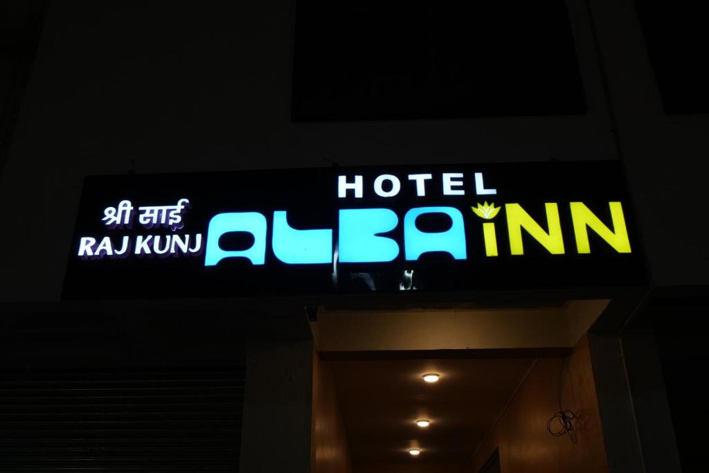 Certifikát, hodnocení, plakát nebo jiný dokument vystavený v ubytování Hotel Alba Inn Shirdi