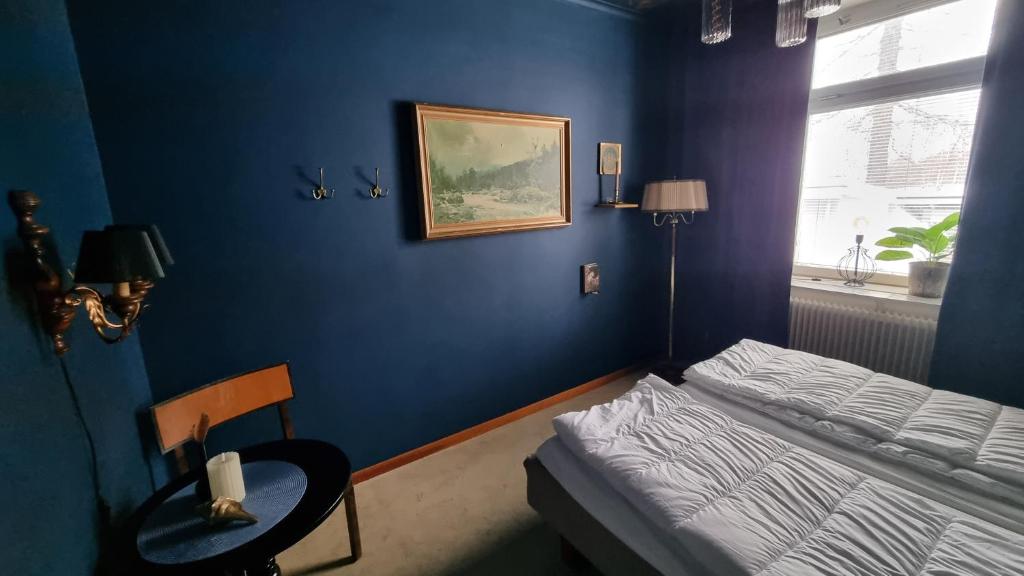 Postel nebo postele na pokoji v ubytování Piteå Vandrarhem