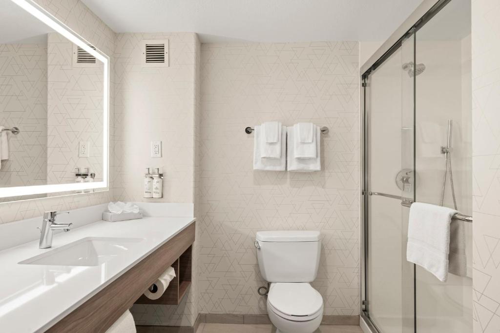 Holiday Inn Express Hotel & Suites Lincoln-Roseville Area by IHG - Habitación Estándar Con Dos Camas Queen