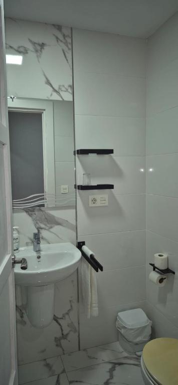 Kúpeľňa v ubytovaní Hotel Lanjaron