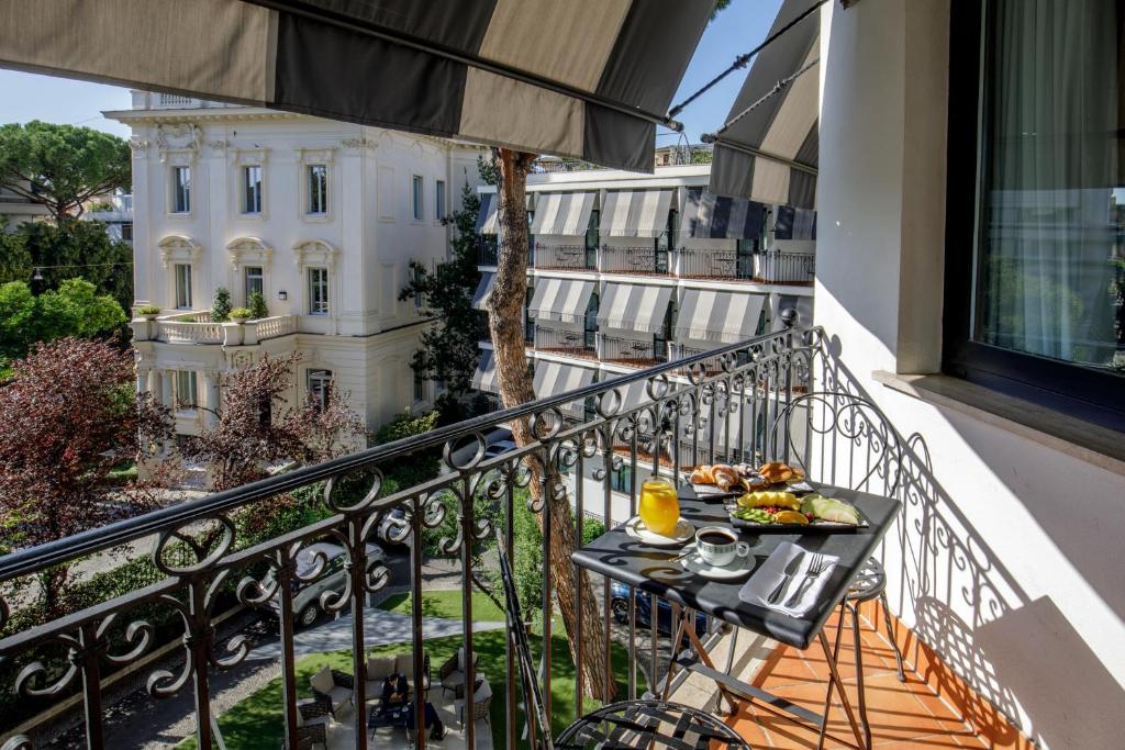 Balkón nebo terasa v ubytování Donna Laura Palace by OMNIA hotels