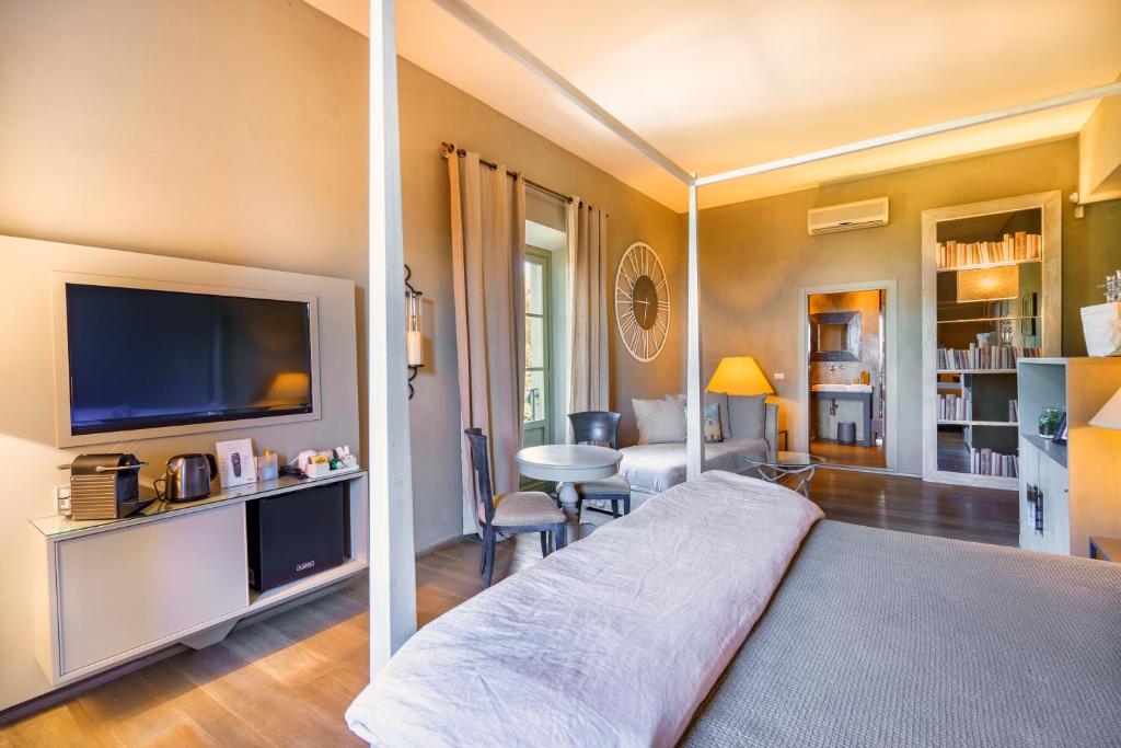 Villa Sassolini Suite & Rooms - Country Boutique Hotel - Suite Junior
