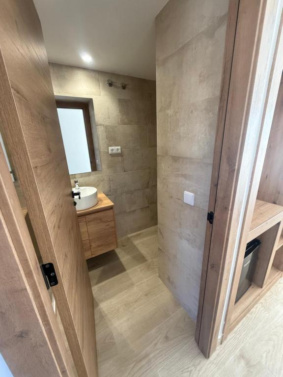 A bathroom at Pensión La Ola