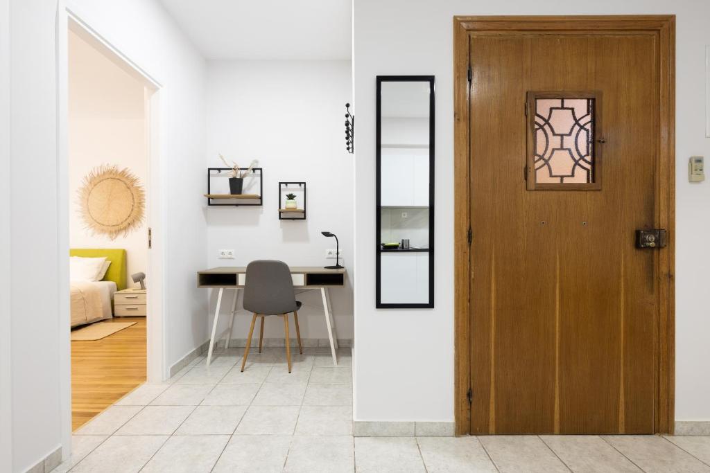 Apartments Historical Center - 9