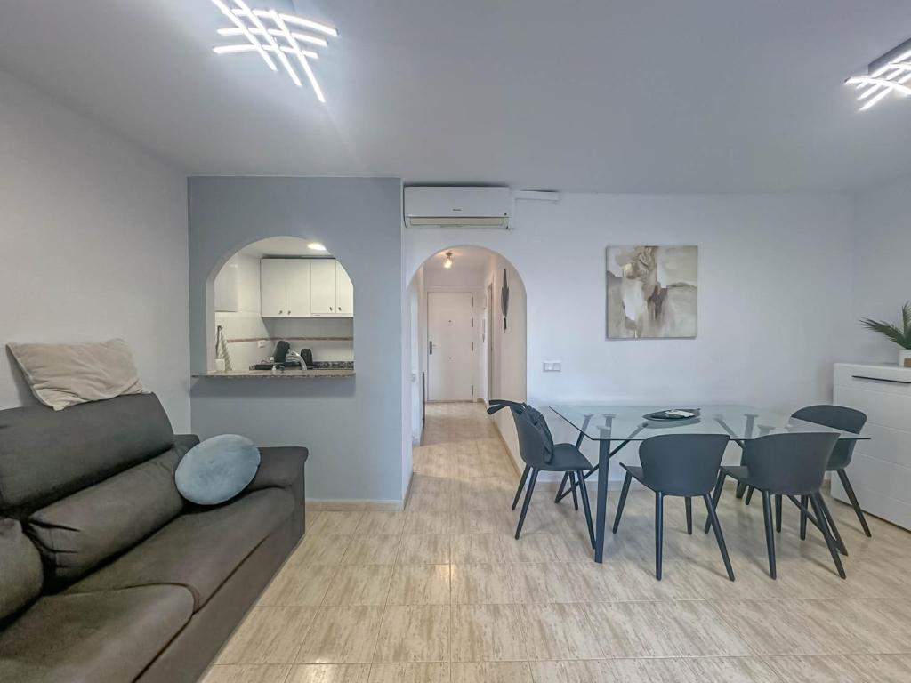 Kuchyň nebo kuchyňský kout v ubytování Calasol, Bonito apartamento en Cala de Finestrat