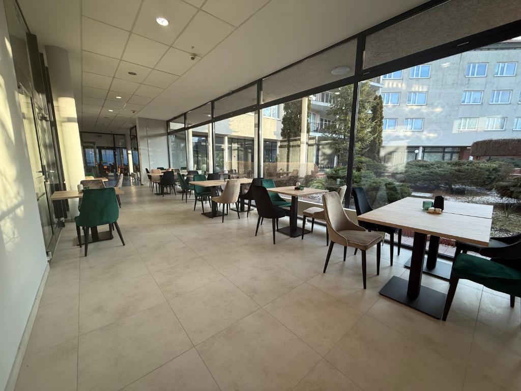 Restaurace v ubytování Hotel Uniwersytecki