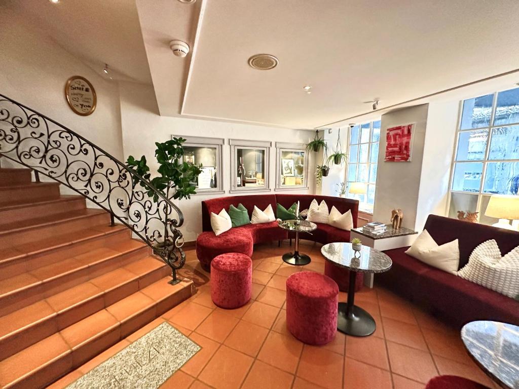 ROESLI Guest House - Resim 18