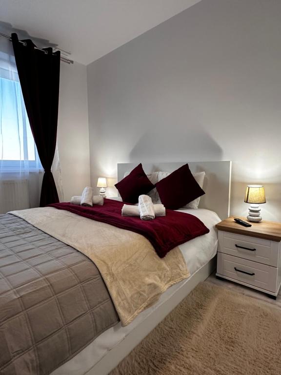 Postel nebo postele na pokoji v ubytování Glamour Residence