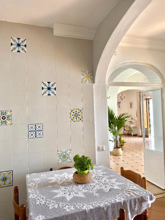 Coin salon dans l'établissement Positano's Flats
