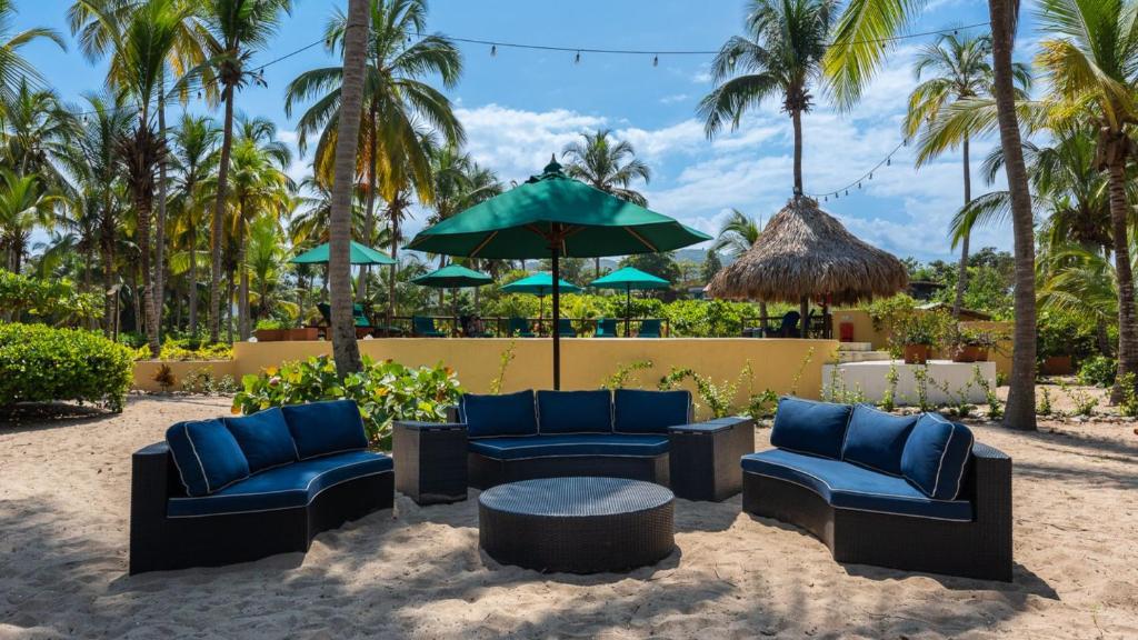 Un jardín fuera de Aite Eco Resort