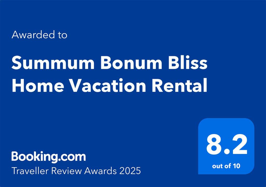 Summum Bonum Bliss Home Vacation Rental - Standard Family Room