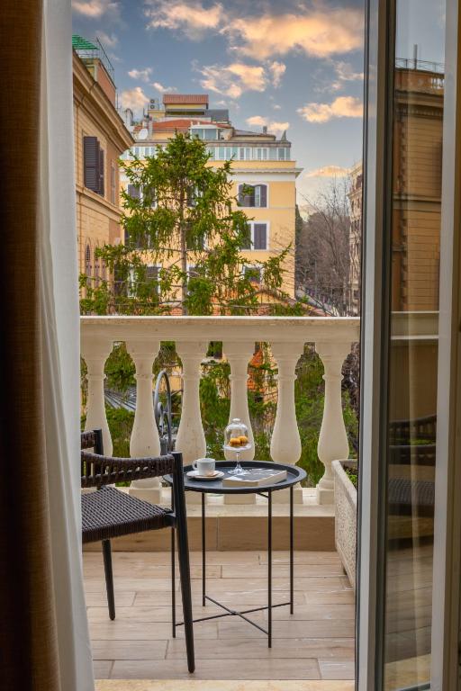 Balkón nebo terasa v ubytování BH Hotel
