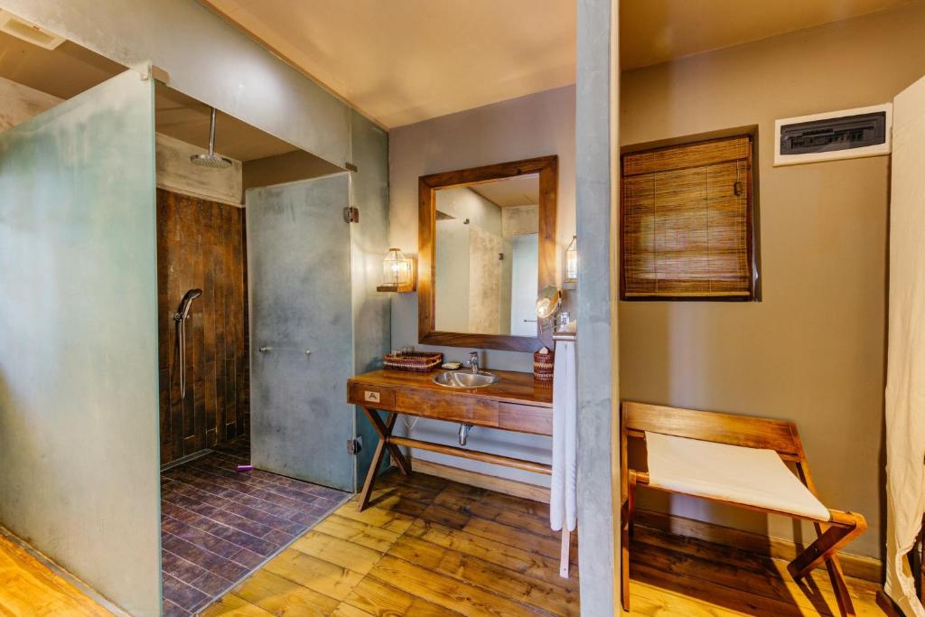 Cinnamon Wild Yala - 17