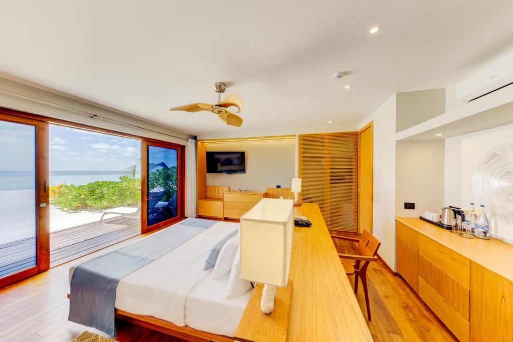 Cinnamon Velifushi Maldives - Complimentary Seaplane or Speedboat Return for 2 pax on 7 nights or more stays valid to 31 Oct 2026 & up to 2 kids stay free photo