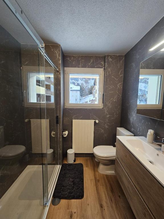 Koupelna v ubytování Luxuse Ferienwohnung Flüe 11