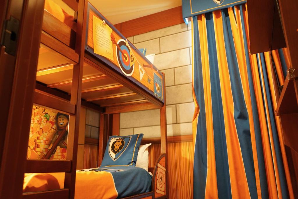 LEGOLAND California Hotel and Castle Hotel - 