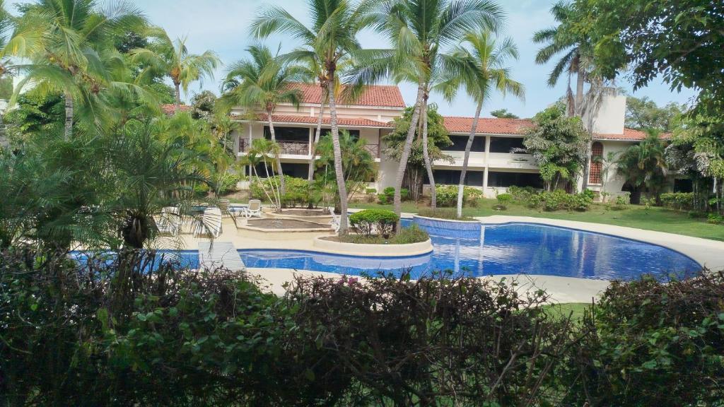 Bazén v ubytování Bella Luxury Suite in Coronado nebo v jeho okolí