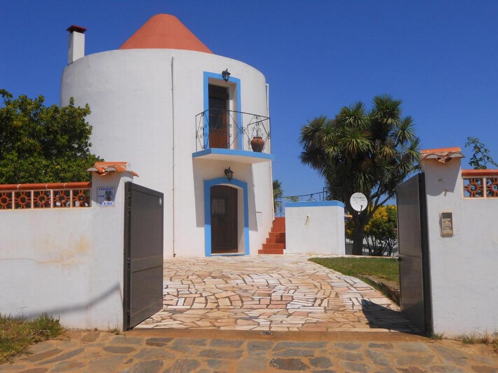 Gallery image of Ehemalige Windmühle Mit Garten Und Privatem Pool in Cercal
