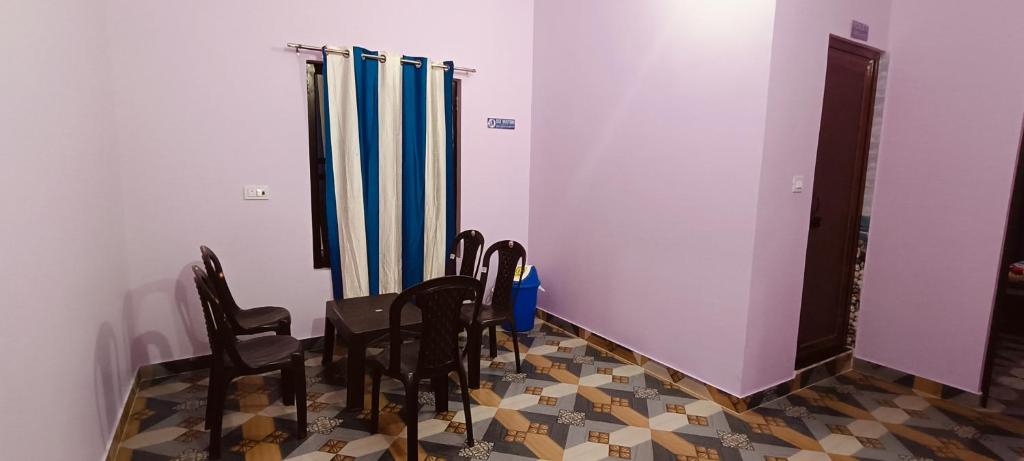 Fotografie z fotogalerie ubytování Shanti Rental And Dormitory v destinaci Kāthgodām
