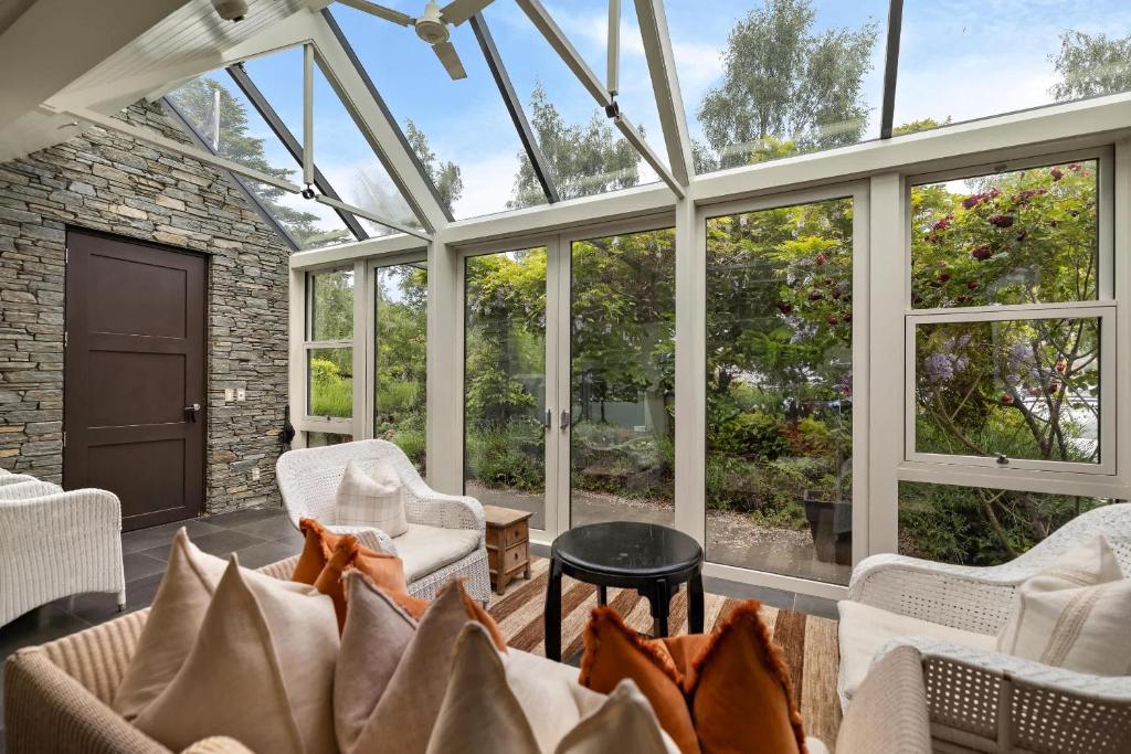 Craigroy 1 Lakeshore apartment with conservatory - Resim 22