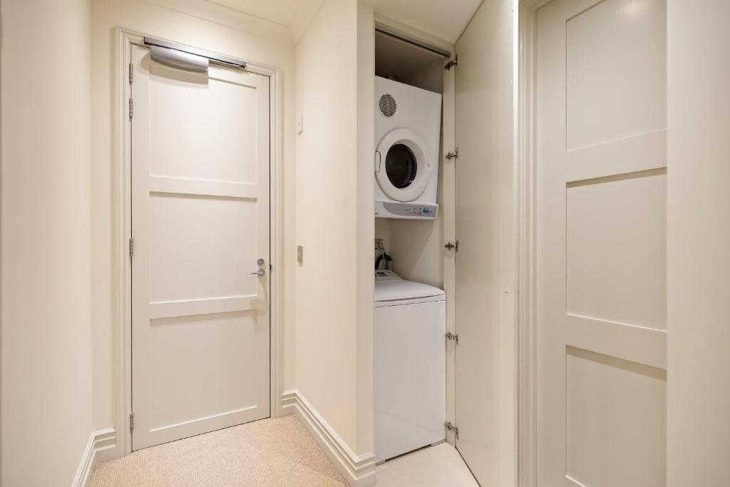 Craigroy 2 Lakeshore apartment with conservatory - Resim 23