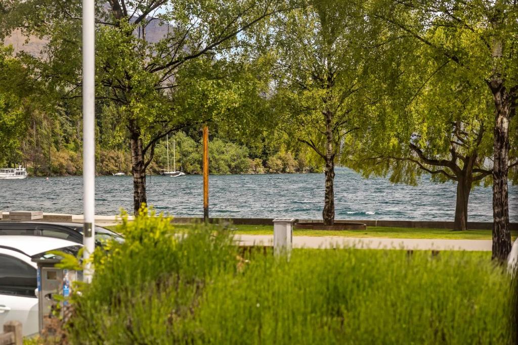 Glen Nevis 1 Queenstown Lakeshore Apartment - Resim 18